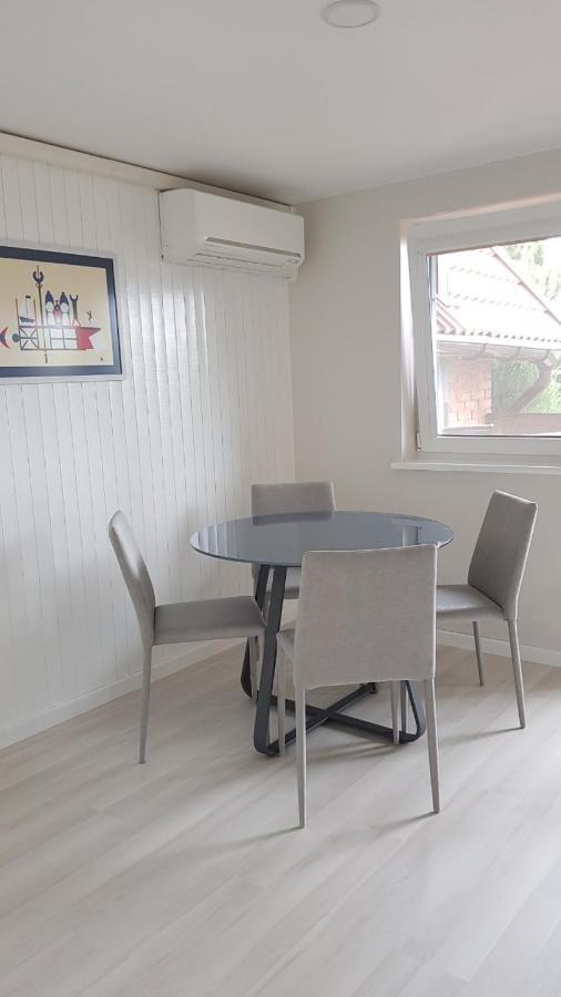 Neringa Apartamentai Goda & Roma מראה חיצוני תמונה